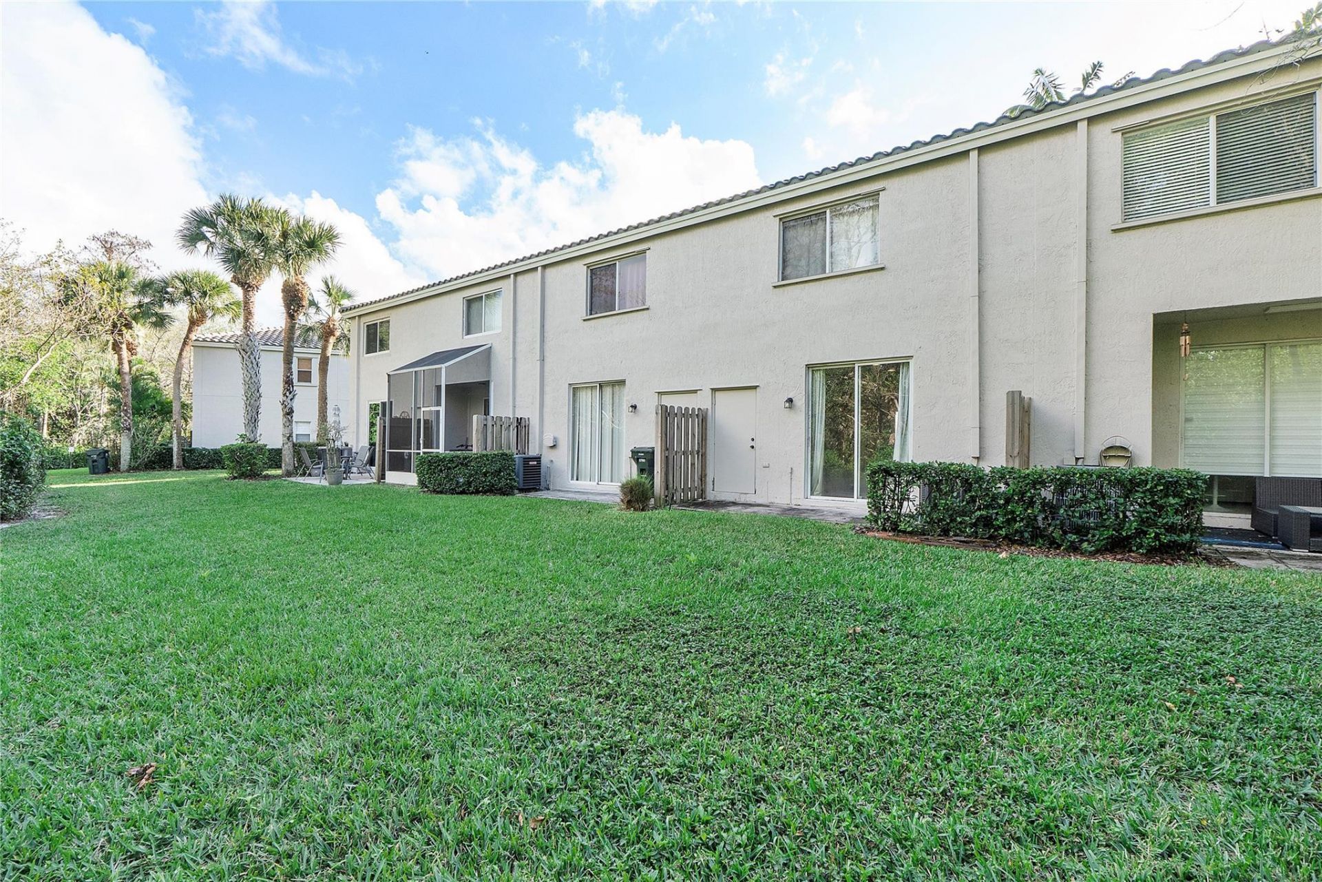 5788 NW 48th Ave, Unit 1, Coconut Creek, FL 33073 Photo