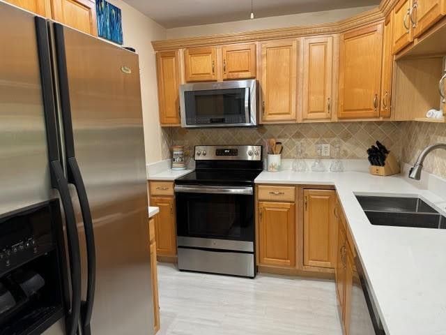 2161 NE 68th Street, Unit 330, Fort Lauderdale, FL 33308 Photo