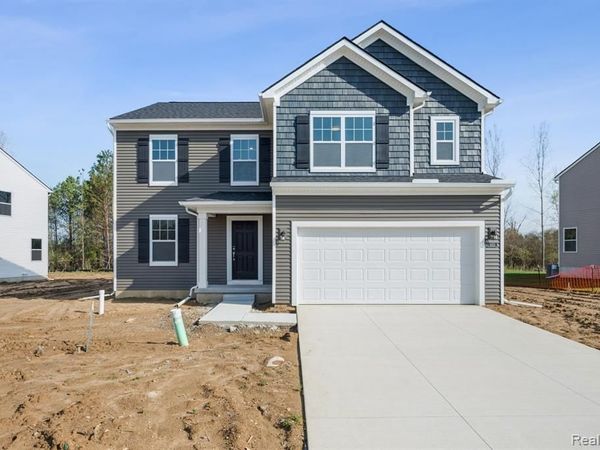 4221 Cedar Lane, Grand Blanc Twp, MI 48439