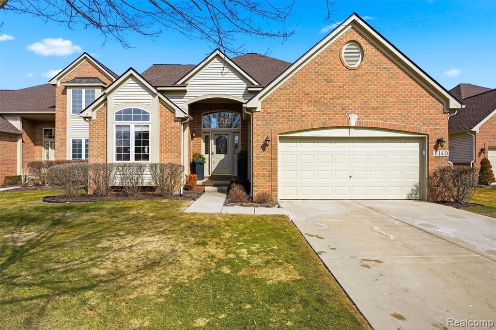 6140 Warwick Drive, Commerce Township, MI 48382 Main Photo