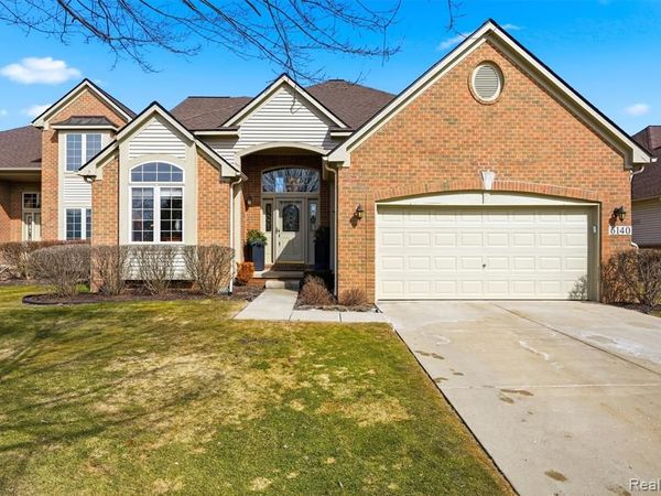 6140 Warwick Drive, Commerce Twp, MI 48382