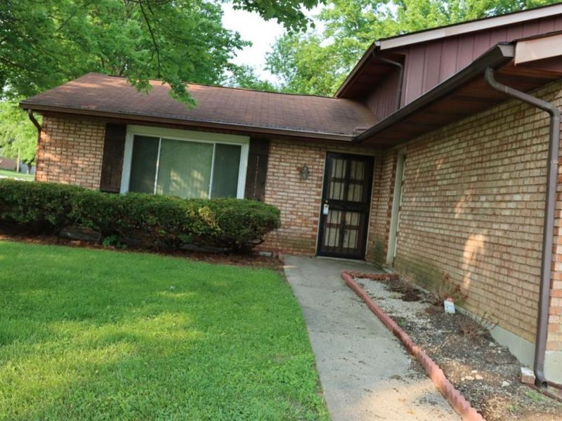 7297 Red Coat Drive, Fairfield Twp, OH 45011 Photo 2