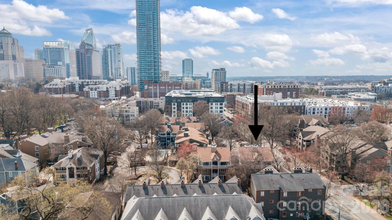 427 W 8th Street, Unit 104, Charlotte, NC 28202 Main Photo