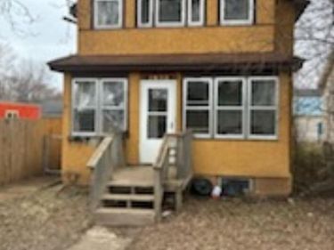 2830 5th Avenue E, Hibbing, MN 55746