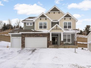 1149 74th Court W, Inver Grove Heights, MN 55077