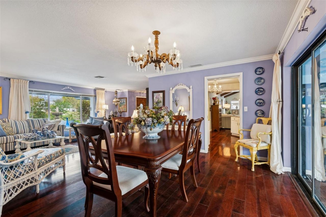 606 Grovewood Lane, Largo, FL 33770 Photo