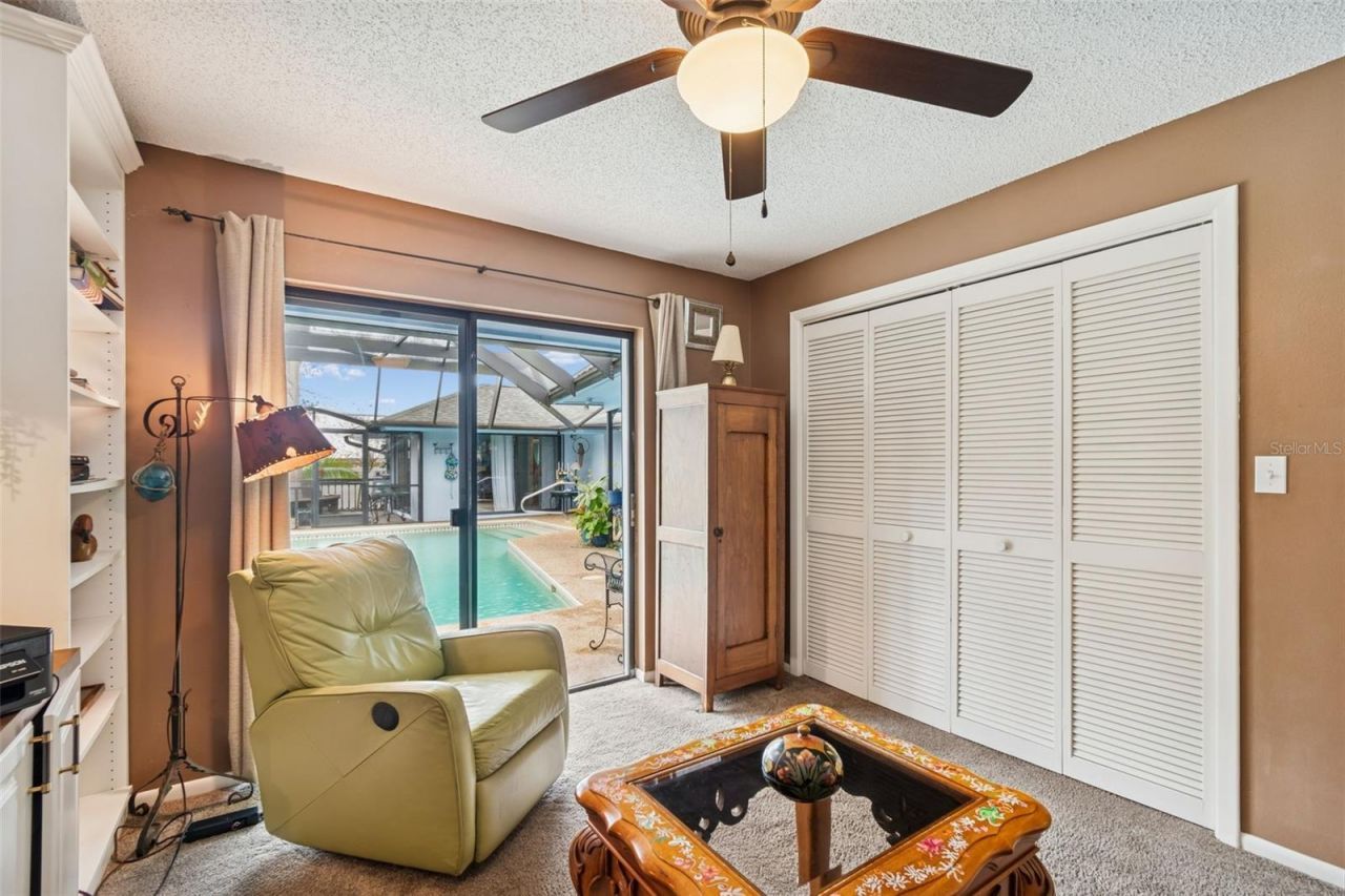 606 Grovewood Lane, Largo, FL 33770 Photo