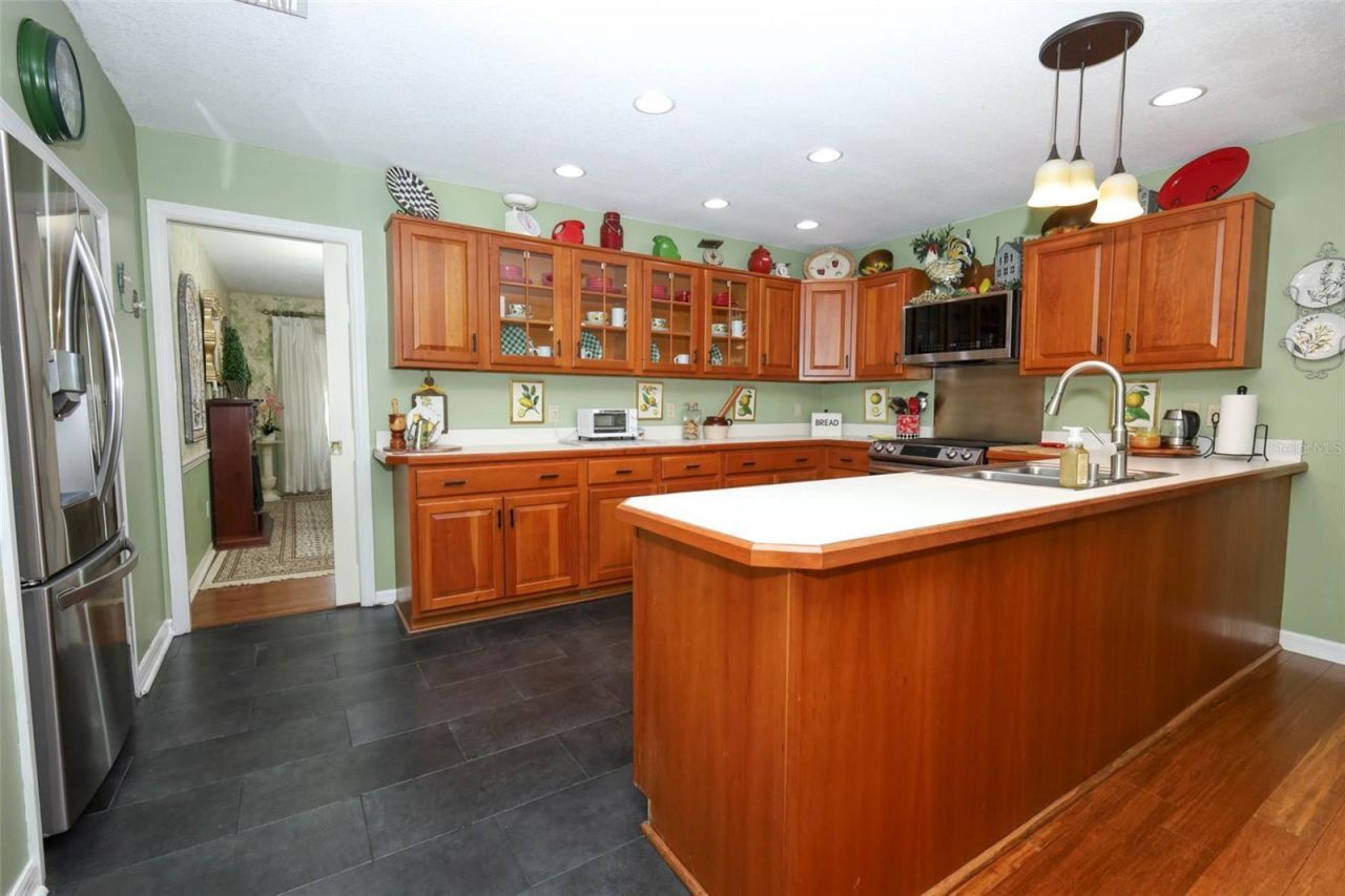 1607 Pinar Drive , Orlando, FL 32825 Photo