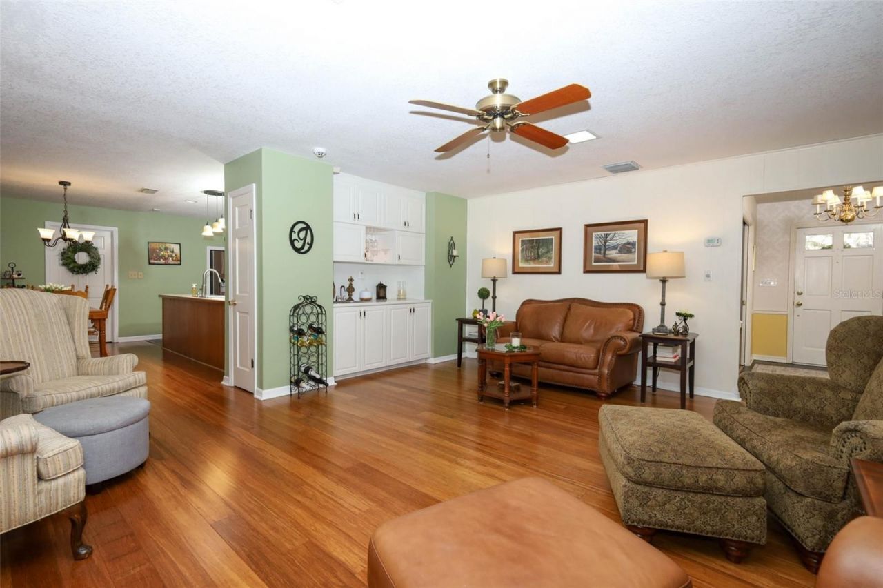 1607 Pinar Drive , Orlando, FL 32825 Photo