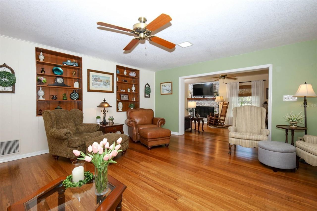 1607 Pinar Drive , Orlando, FL 32825 Photo