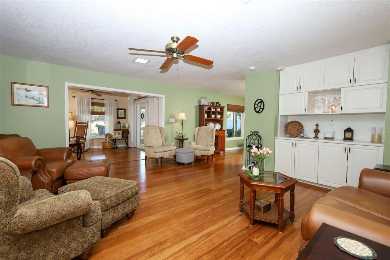 1607 Pinar Drive , Orlando, FL 32825 Photo