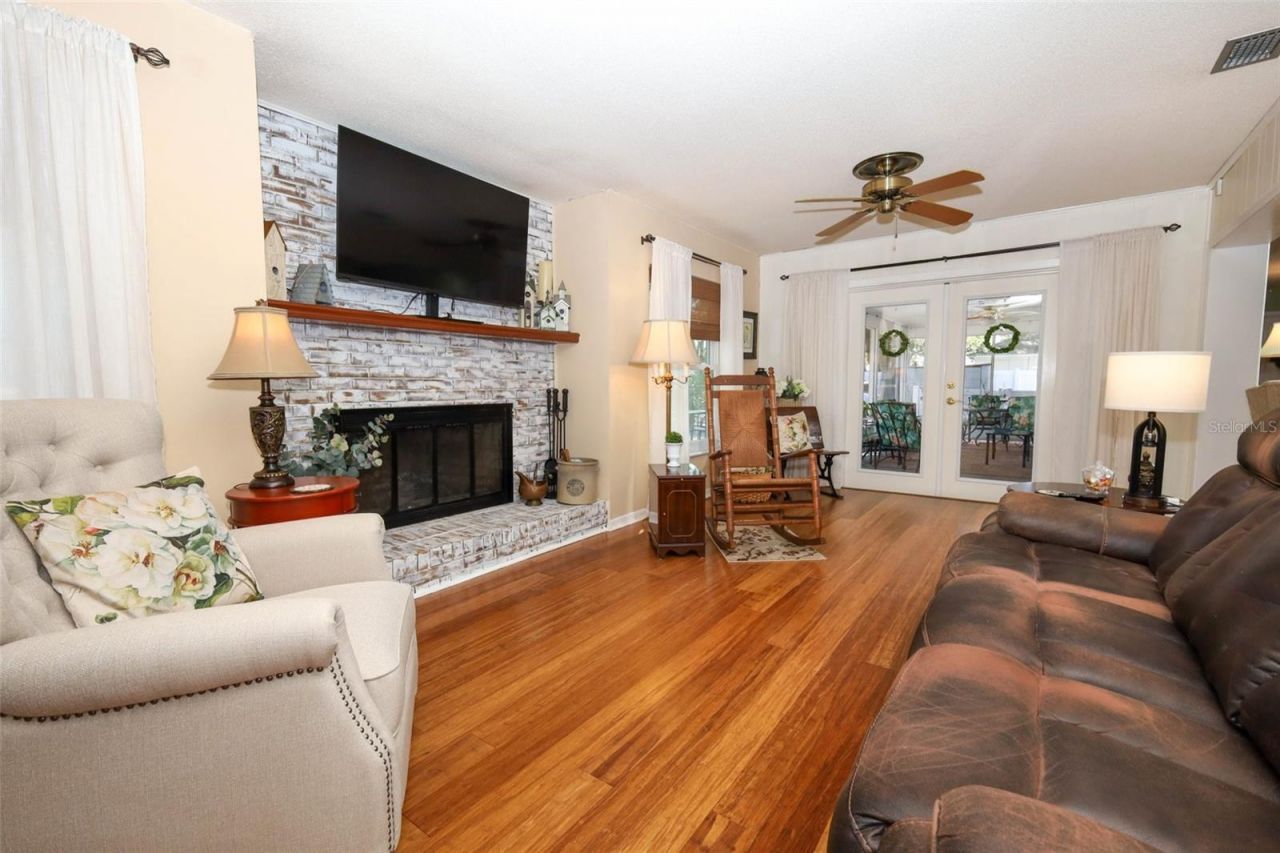 1607 Pinar Drive , Orlando, FL 32825 Photo