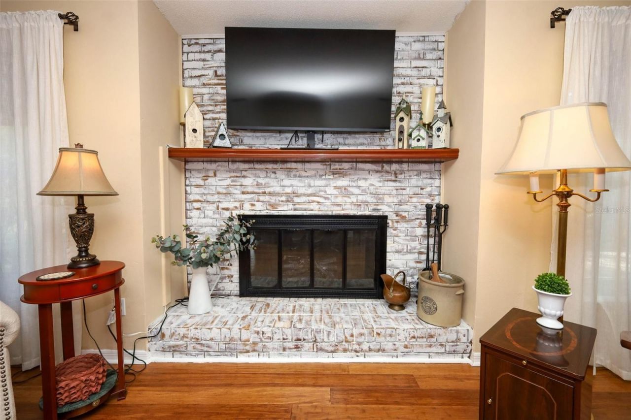 1607 Pinar Drive , Orlando, FL 32825 Photo