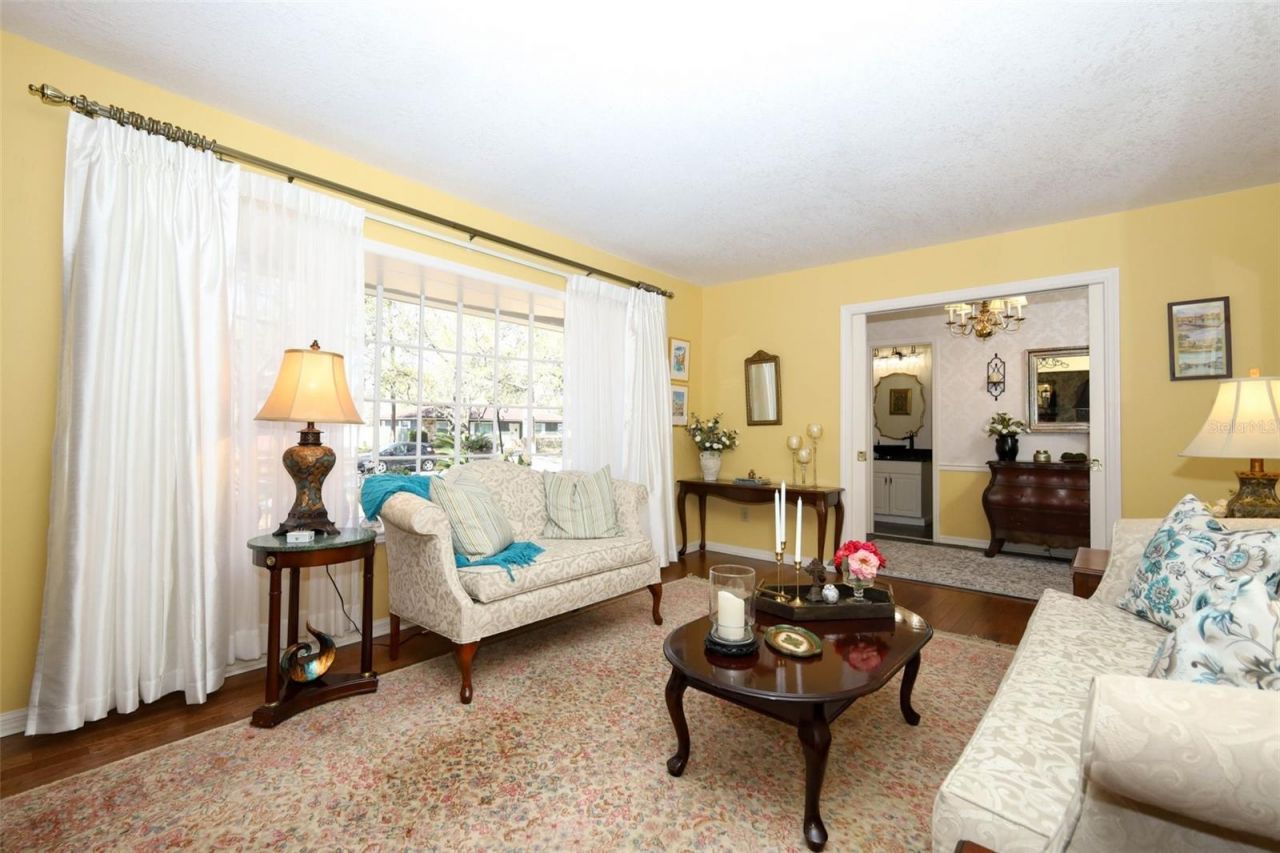 1607 Pinar Drive , Orlando, FL 32825 Photo