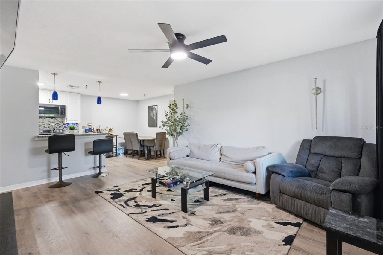 10265 Gandy Boulevard N, Unit 1415, Saint Petersburg, FL 33702 Photo