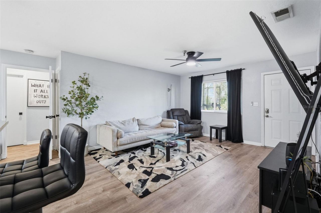 10265 Gandy Boulevard N, Unit 1415, Saint Petersburg, FL 33702 Photo