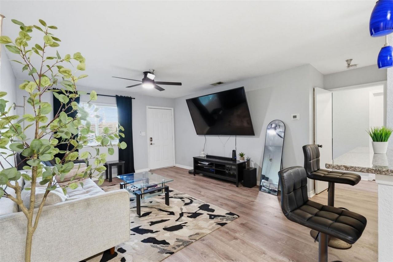 10265 Gandy Boulevard N, Unit 1415, Saint Petersburg, FL 33702 Photo