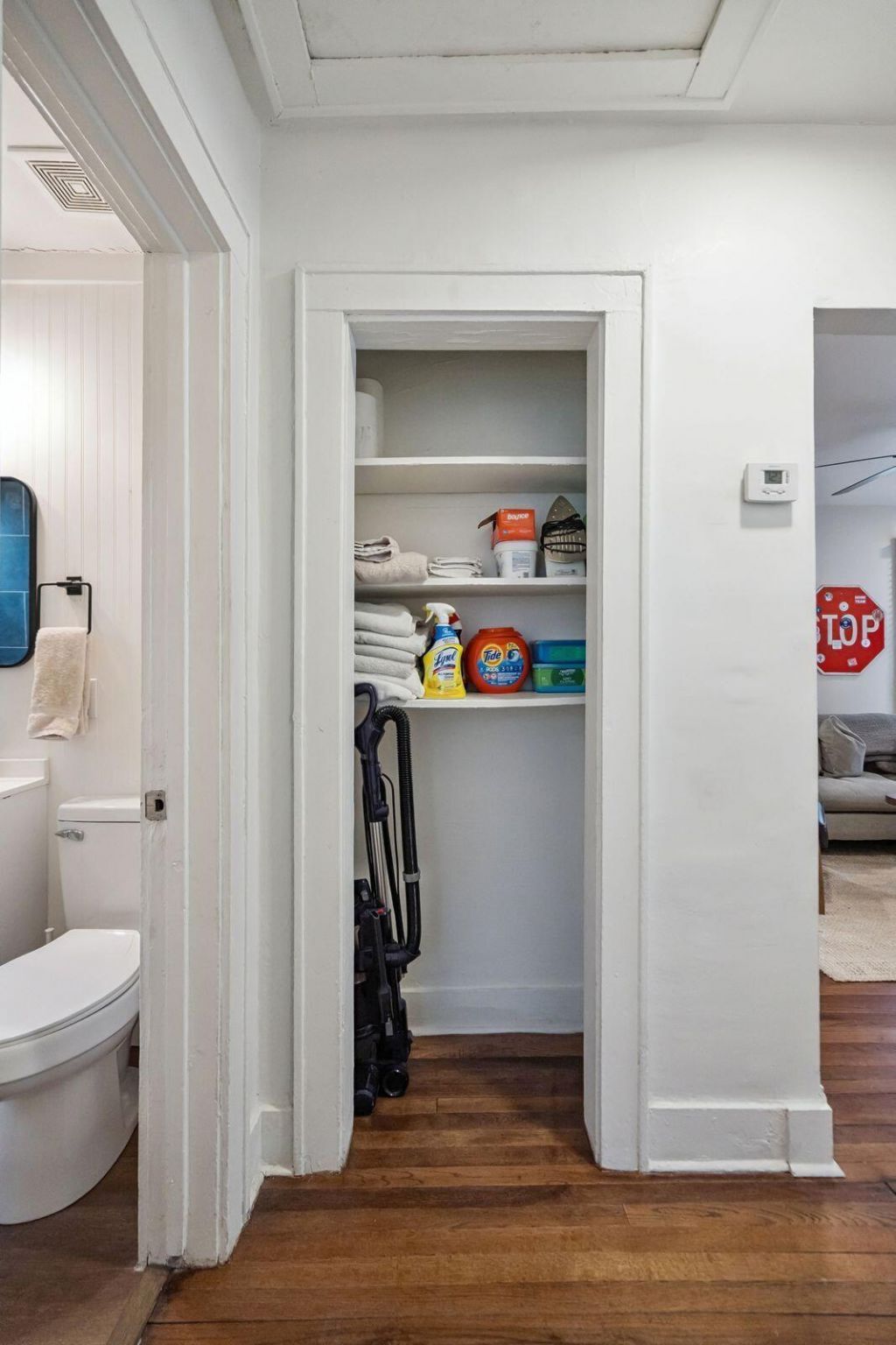 2712 E Surrey Photo 21