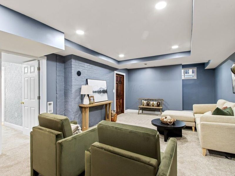 107 E Dunedin Road, Columbus, OH 43214 Photo 23