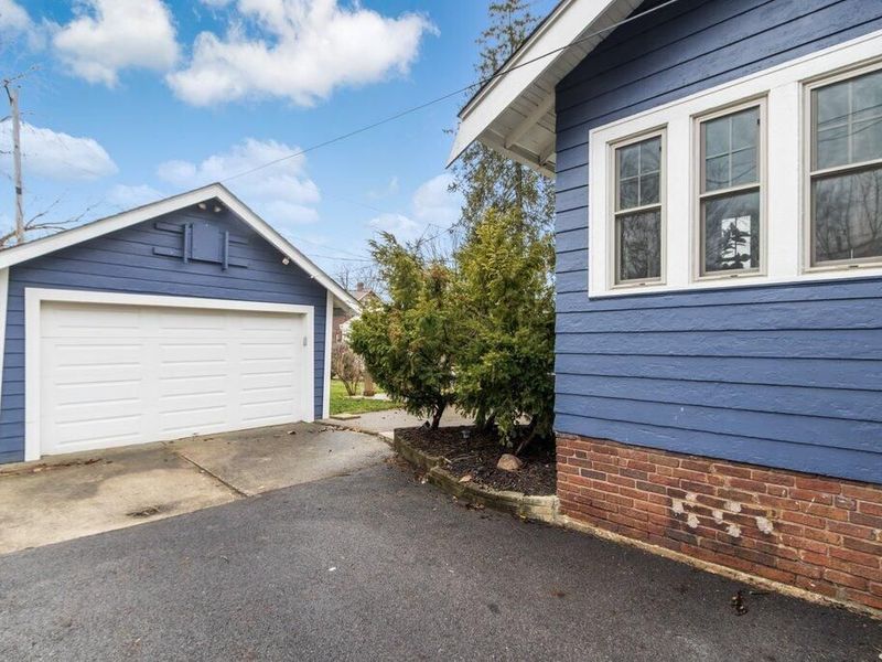 107 E Dunedin Road, Columbus, OH 43214 Photo 33