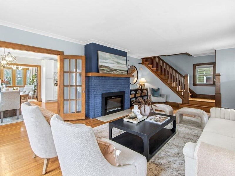 107 E Dunedin Road, Columbus, OH 43214 Photo 8