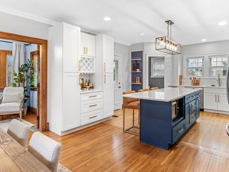 107 E Dunedin Road, Columbus, OH 43214 Photo 9