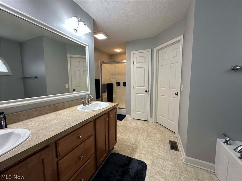 7111 Chatfield Avenue NE, Canton, OH 44721 Photo 15