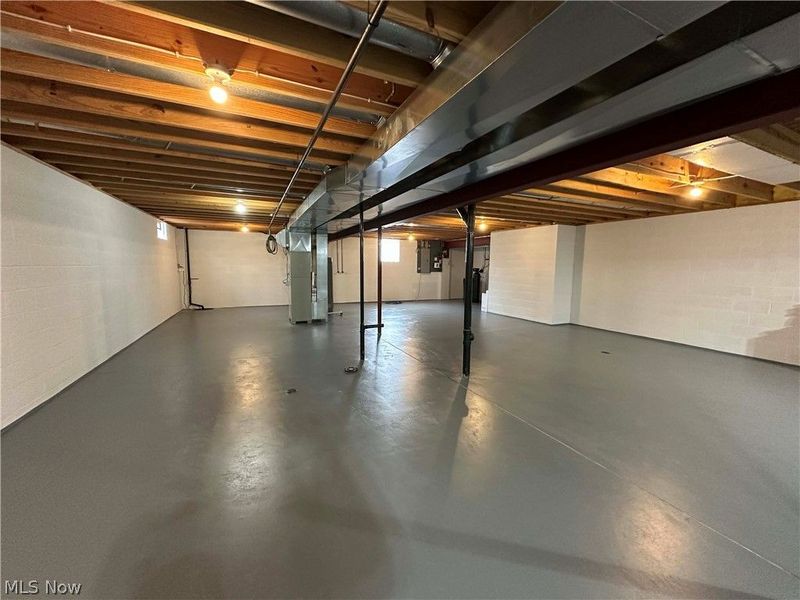 7111 Chatfield Avenue NE, Canton, OH 44721 Photo 17