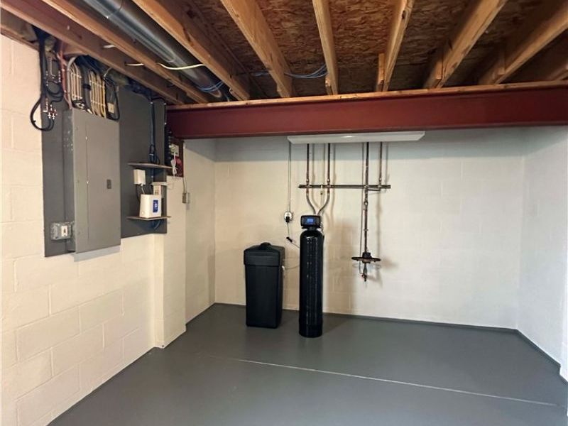 7111 Chatfield Avenue NE, Canton, OH 44721 Photo 19