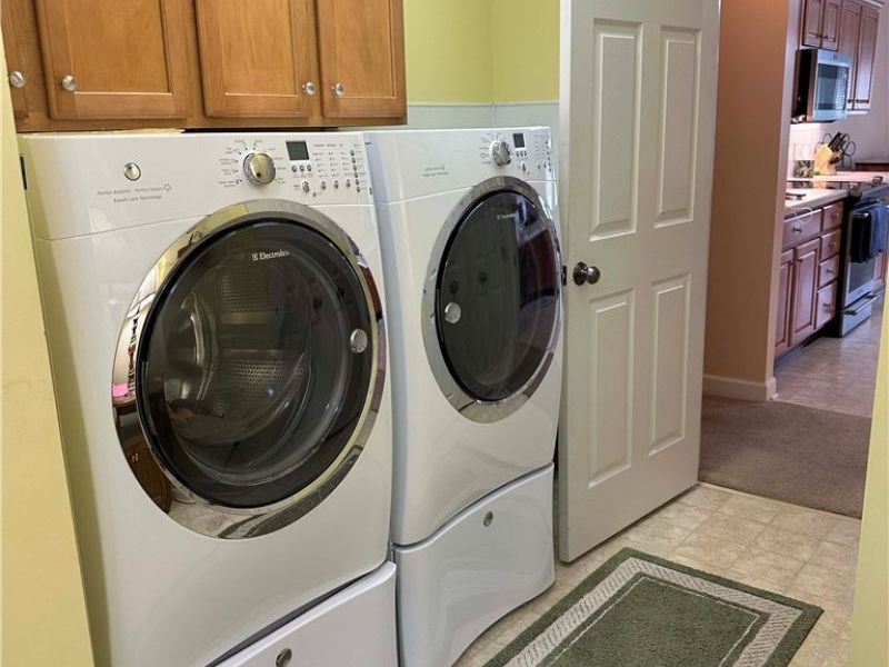 7111 Chatfield Avenue NE, Canton, OH 44721 Photo 21