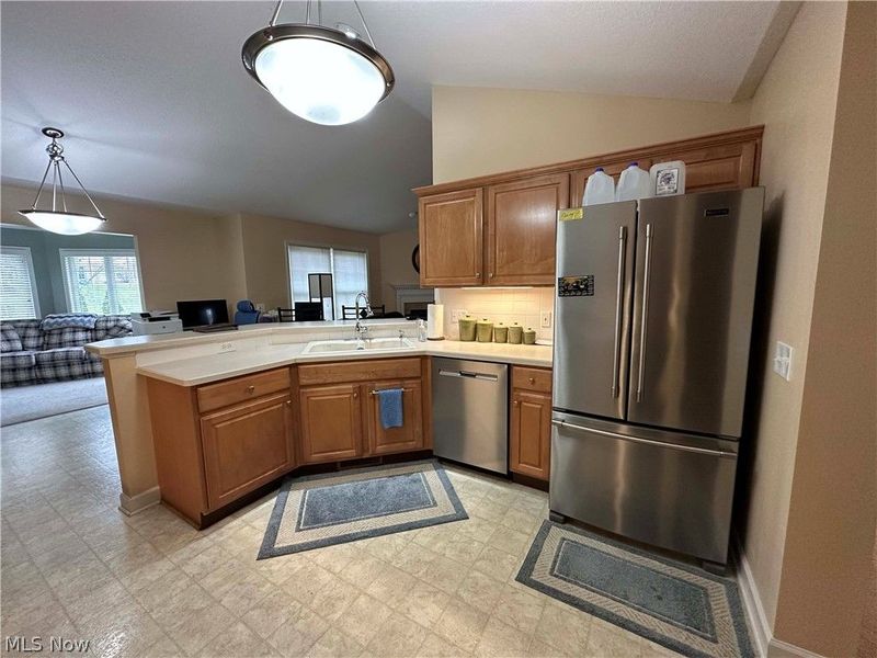 7111 Chatfield Avenue NE, Canton, OH 44721 Photo 4