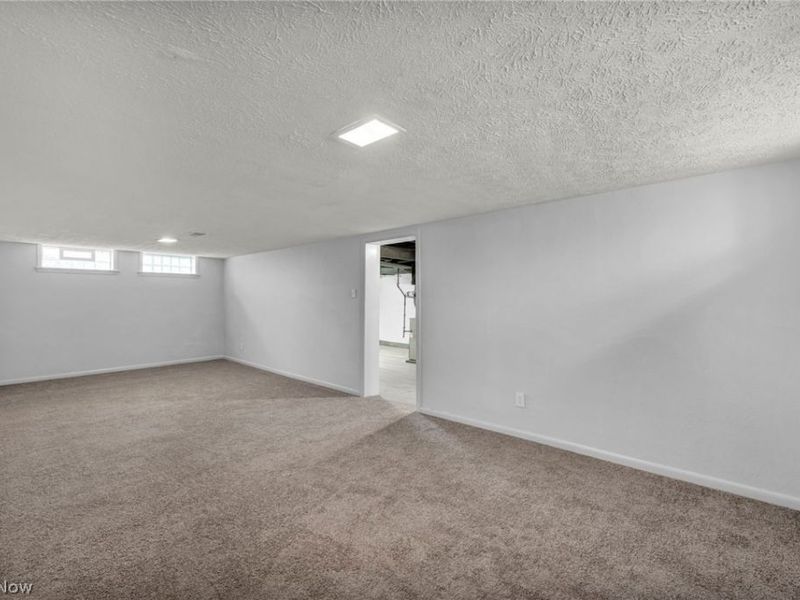 5085 W 6th Street, Brooklyn Heights, OH 44131 Photo 23