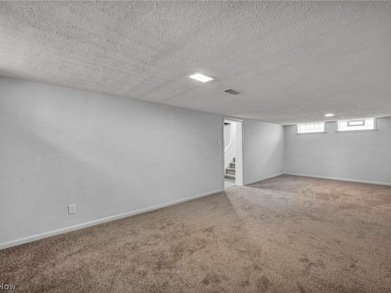 5085 W 6th Street, Brooklyn Heights, OH 44131 Photo 24