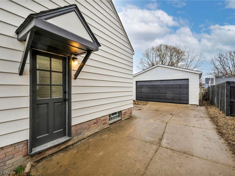 5085 W 6th Street, Brooklyn Heights, OH 44131 Photo 28