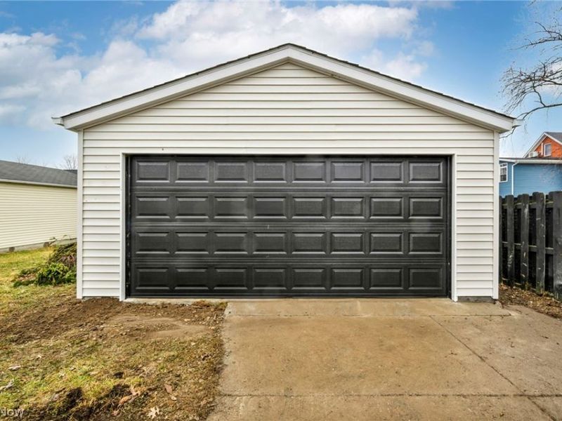 5085 W 6th Street, Brooklyn Heights, OH 44131 Photo 29