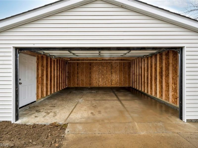 5085 W 6th Street, Brooklyn Heights, OH 44131 Photo 30