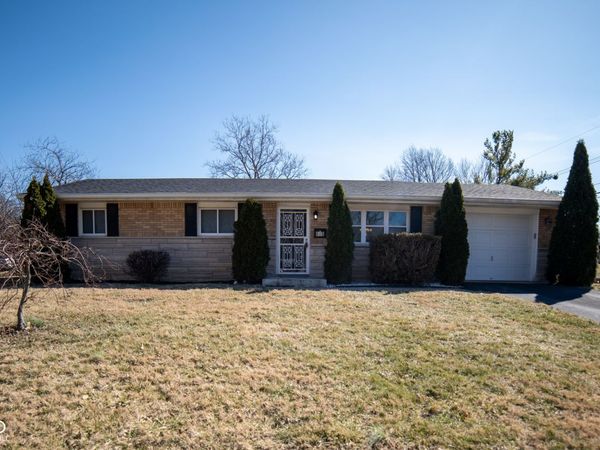605 Grovewood Drive, Beech Grove, IN 46107