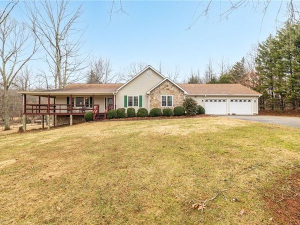 1259 Frank Joyce Road , Sandy Ridge, NC 27046