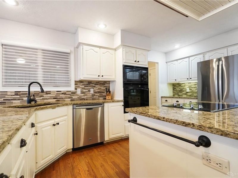 449 Ridge Line Court, Dayton, OH 45458 Photo 23