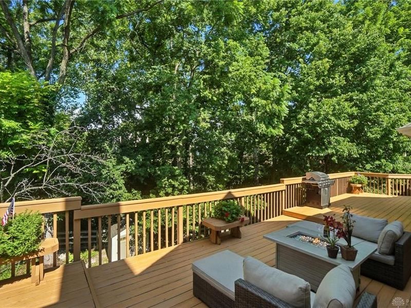 449 Ridge Line Court, Dayton, OH 45458 Photo 3