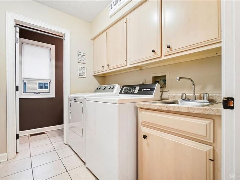 449 Ridge Line Court, Dayton, OH 45458 Photo 38