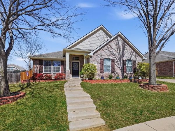 6317 Saint Andrews Drive , North Richland Hills, TX 76180