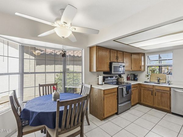 12238 S SHOSHONI Drive, Phoenix, AZ 85044