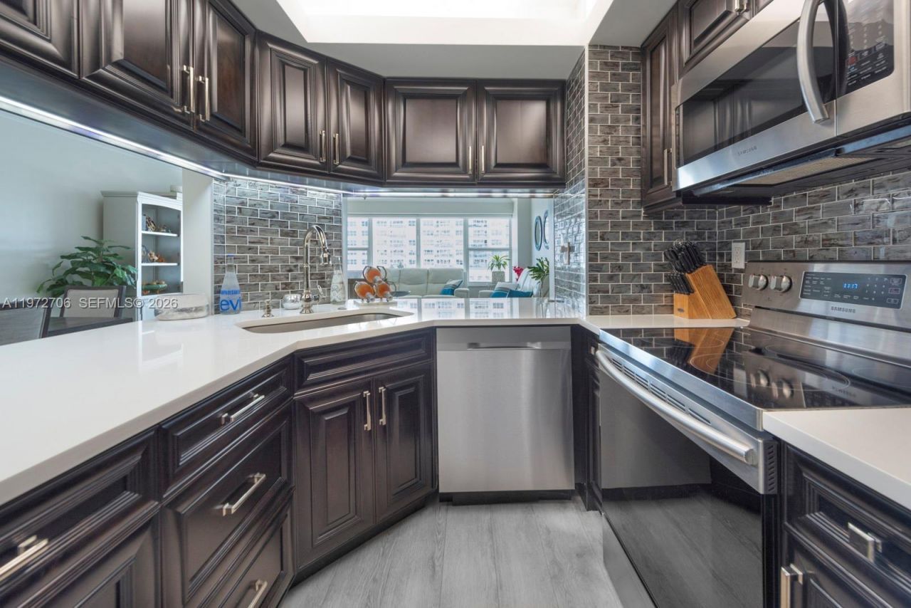 4010 Galt Ocean Dr , Unit 610, Fort Lauderdale, FL 33308 Photo