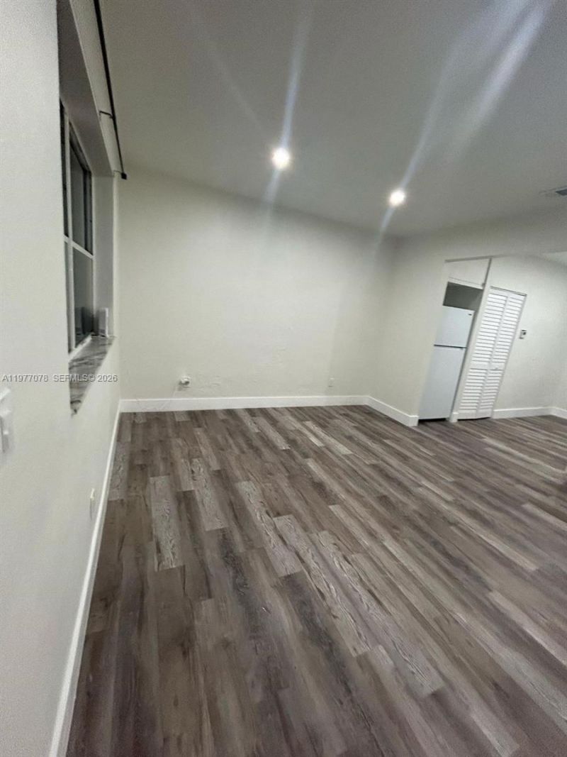 2929 NW 47th St , Unit 2, Miami, FL 33142 Photo