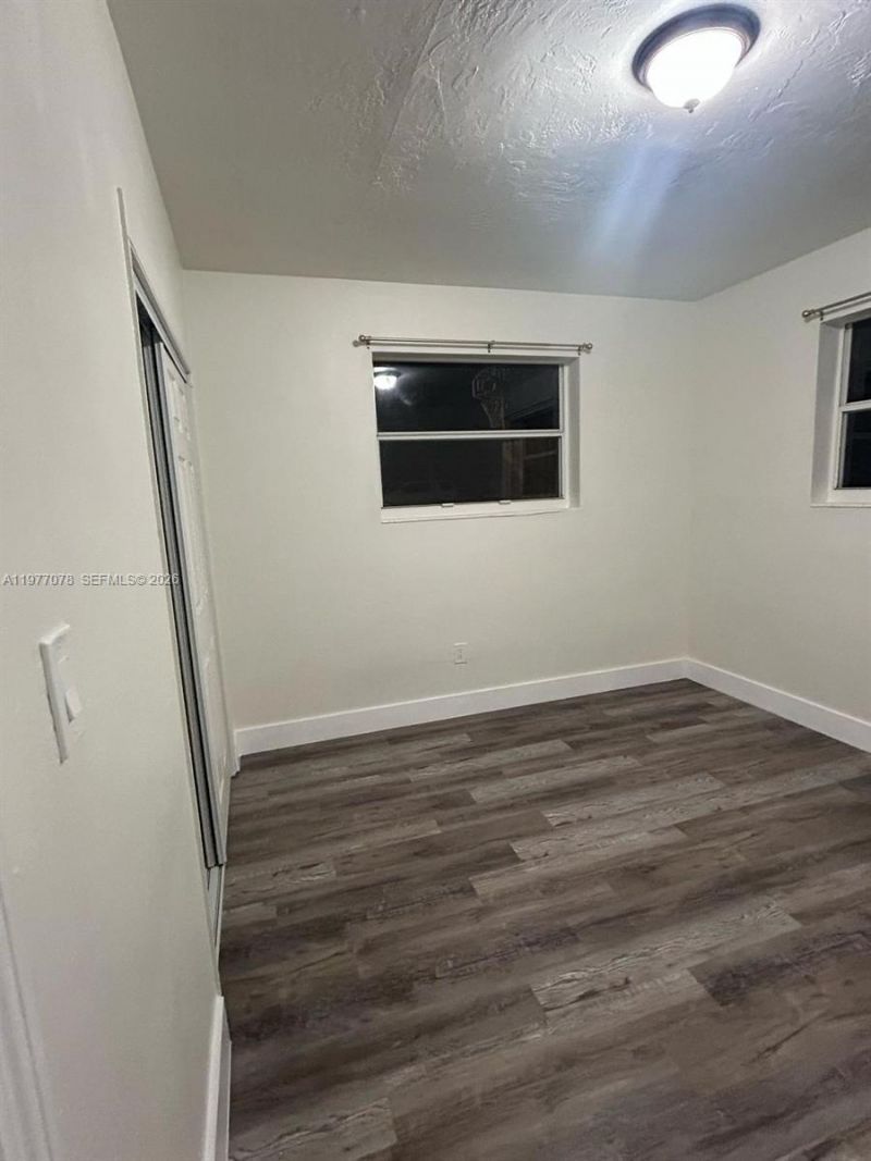 2929 NW 47th St , Unit 2, Miami, FL 33142 Photo