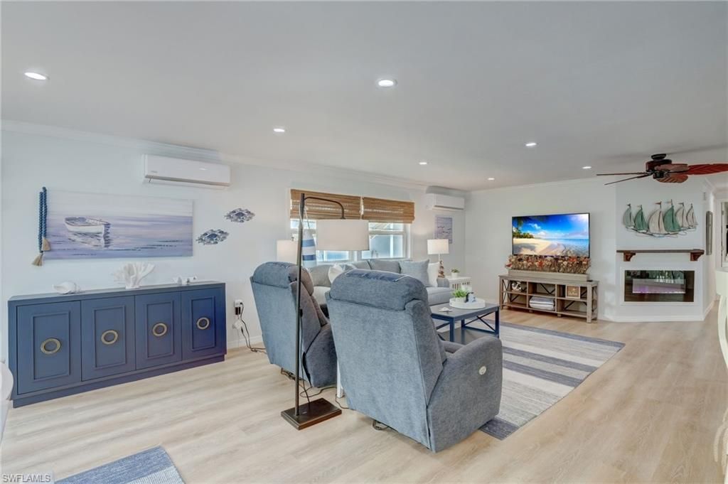 5554 Sir Walter Way , North Fort Myers, FL 33917 Photo