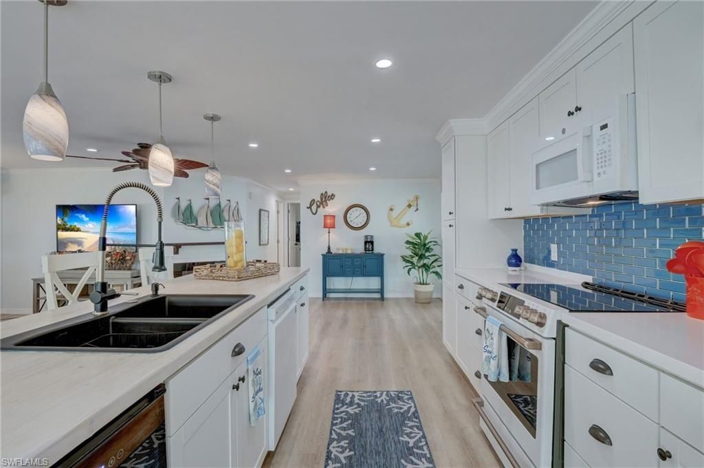 5554 Sir Walter Way , North Fort Myers, FL 33917 Photo