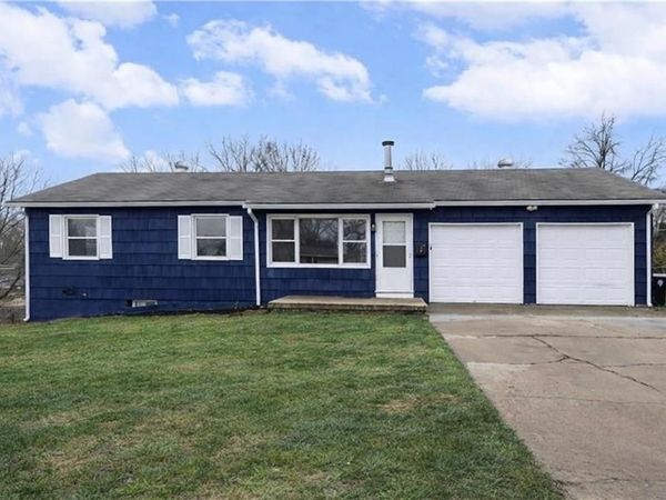 12305 E 52nd Terrace, Kansas City, MO 64133