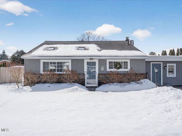 36 Anthony Lane, Colonie, NY 12205